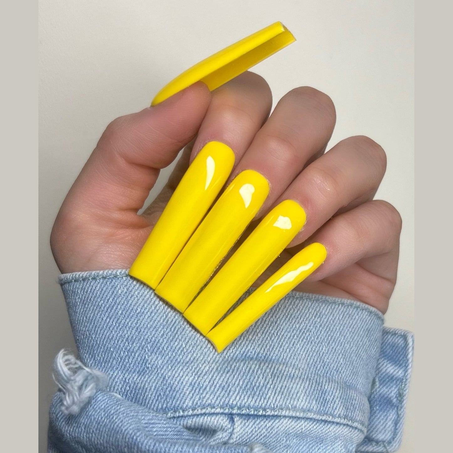 Tropical Burst Gel Polish