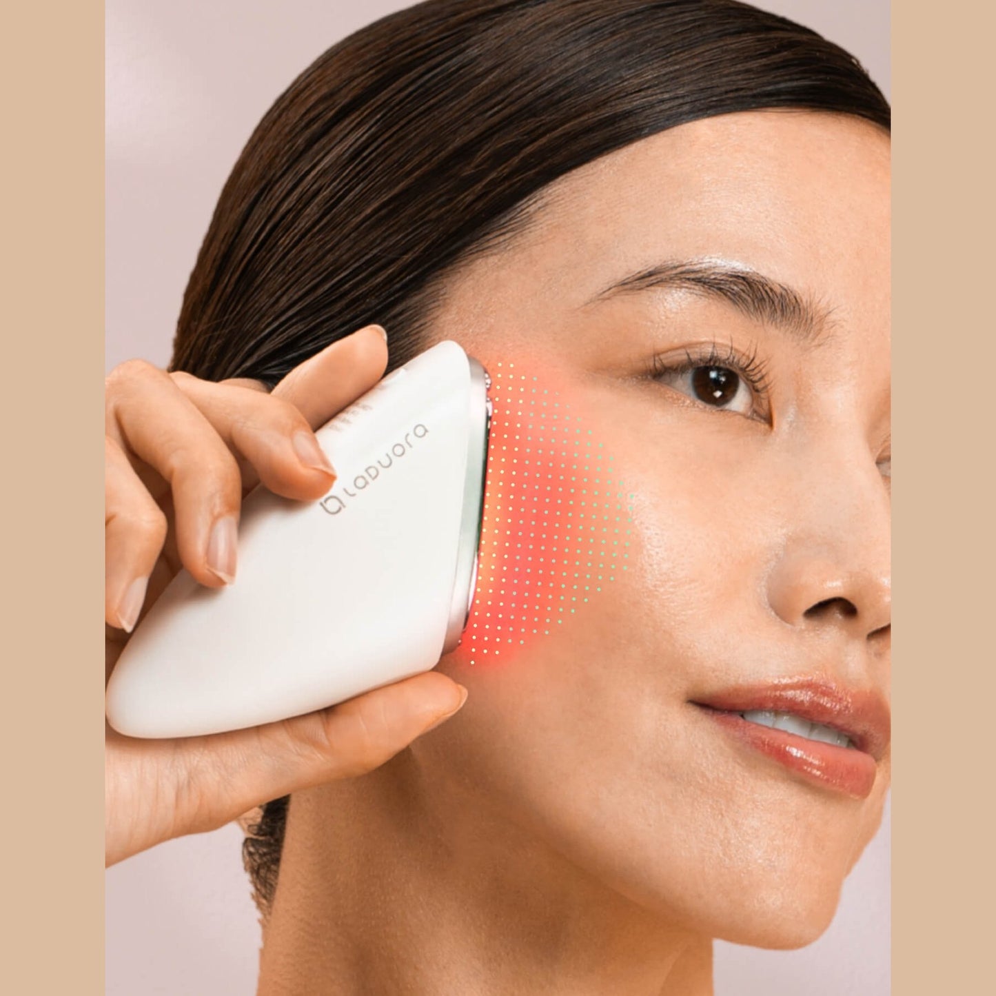 Lumeo SkinLift 4D Current™ Red Light Therapy Kit
