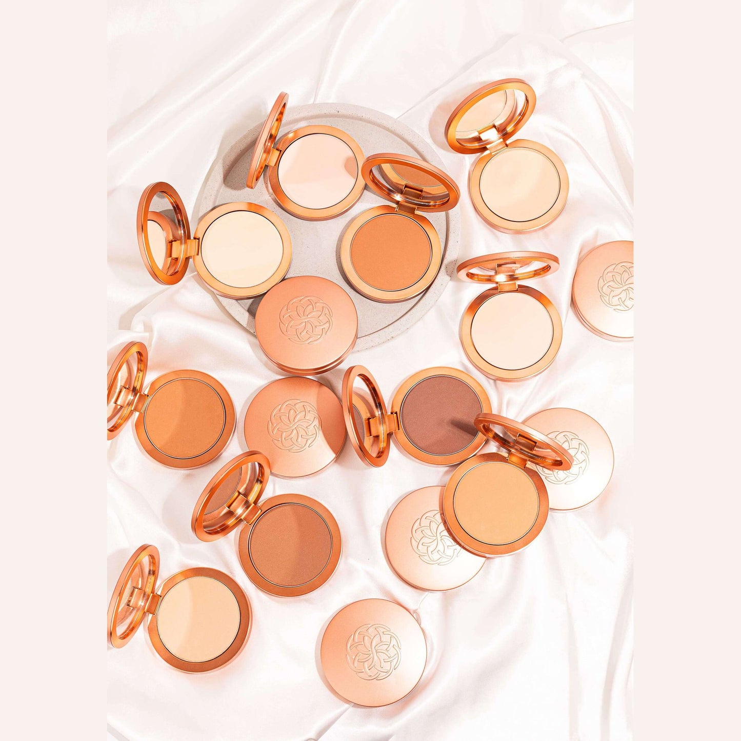 Super Serum Silk Matte Powder Peptide Foundation