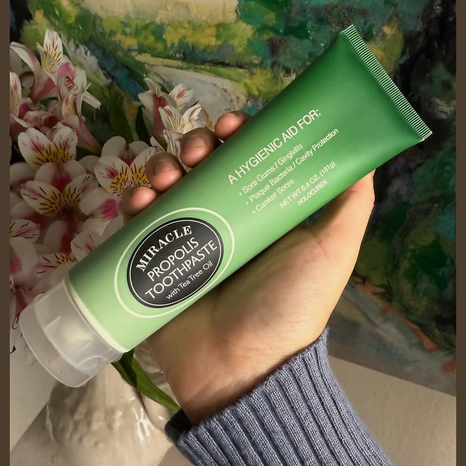Two Pack of Natural Toothpaste Containing Propolis and Tea Tree Oil