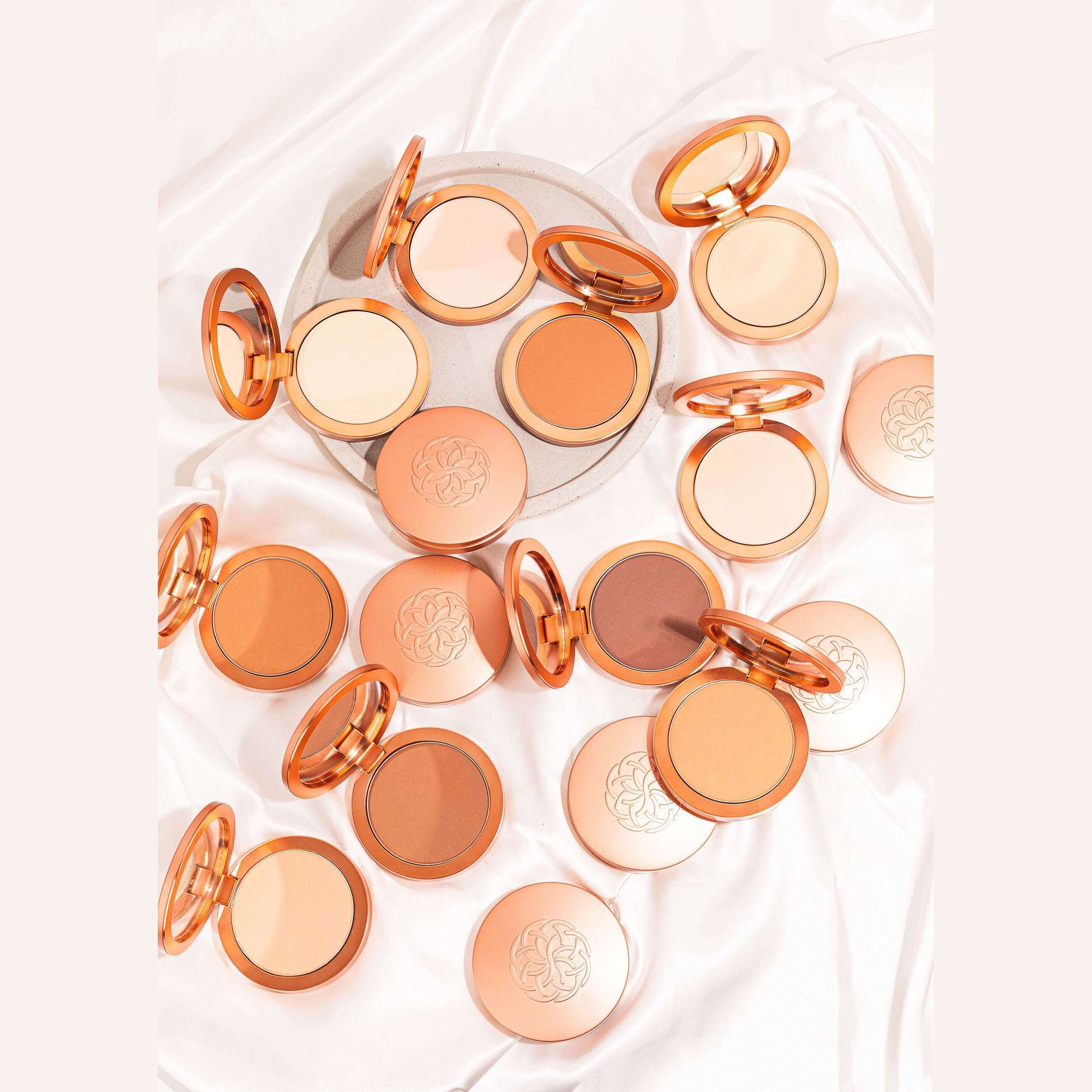 Super Serum Silk Matte Powder Peptide Foundation