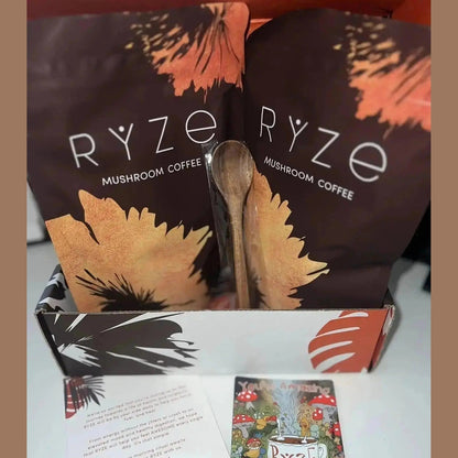 RYZE Mushroom Coffee | 6 Adaptogenic Mushrooms | USDA Organic | Instant Coffee | MCT Oil | USA Grown | Better Energy, Focus, Digestion, Immunity | Cordyceps, Lion’s Mane, Turkey Tail | 30 servings